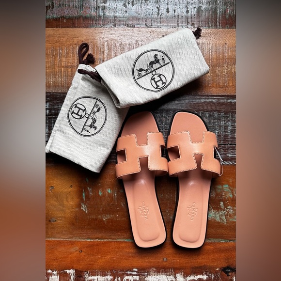 ❌SOLD❌ NWT - Authentic Hermes Oran Sandals 35.5 in Granite Rose - Picture 6 of 12